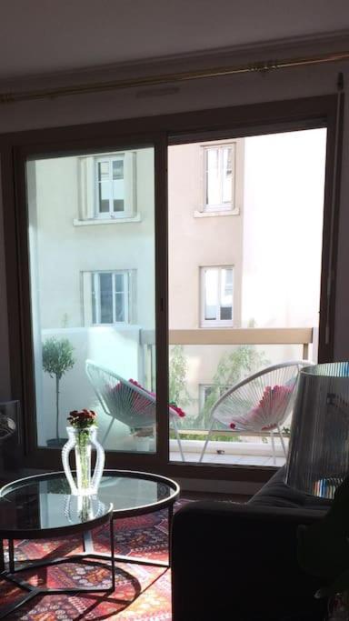 Appartement Cosy Et Calme - Au Coeur De Levallois - Avec Balcon ภายนอก รูปภาพ